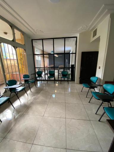 عکس آموزشگاه زبان کاپر