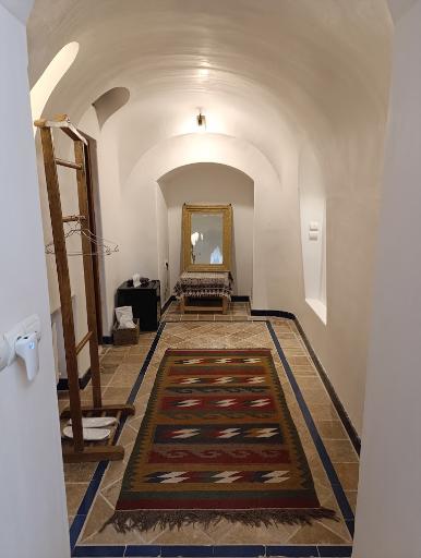 عکس هتل گیواک کاشان