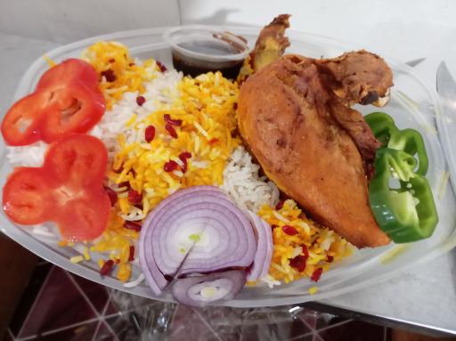 عکس رستوران هزارچشمه