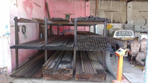 عکس آهن آلات نبی زاده (پروفیل نبشی و میلگرد)