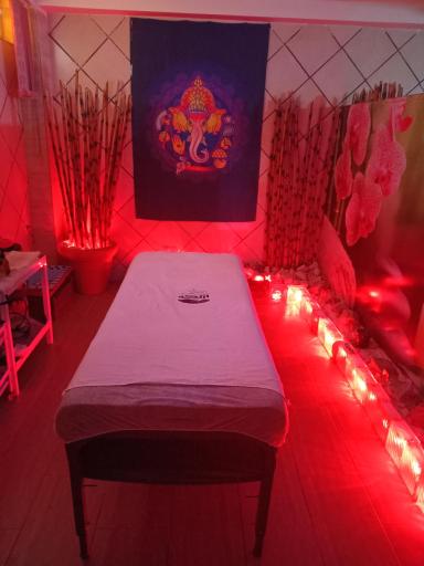 عکس آموزشگاه و خدمات ماساژ اریکه