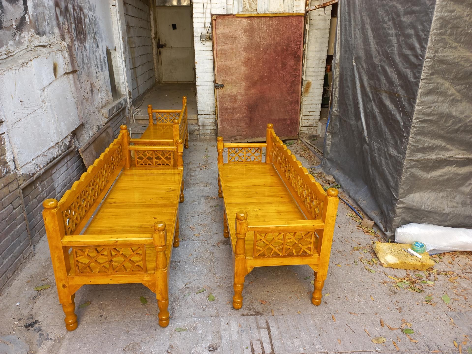 عکس رنگکاری چوب ایرج