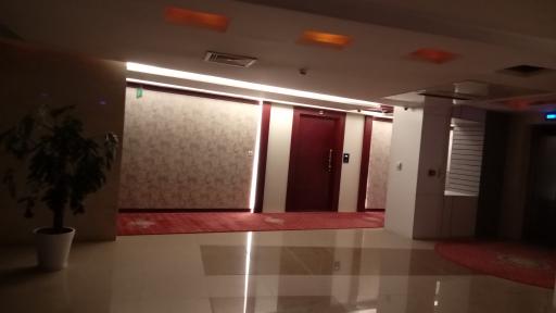 عکس هتل آپارتمان امید
