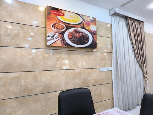 عکس رستوران  زنجیره ای مصطفی کلبادی نژاد