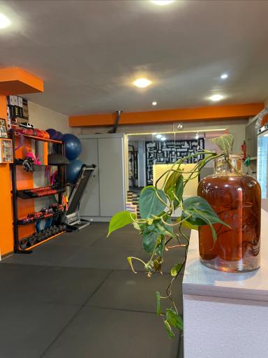 عکس باشگاه ورزشی نیروی برتر