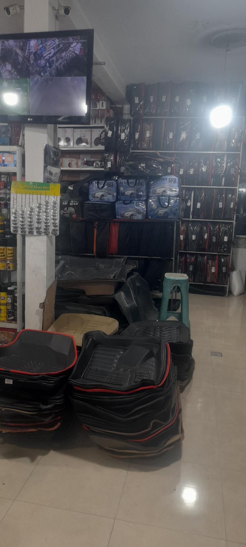 عکس تک اسپرت قائم