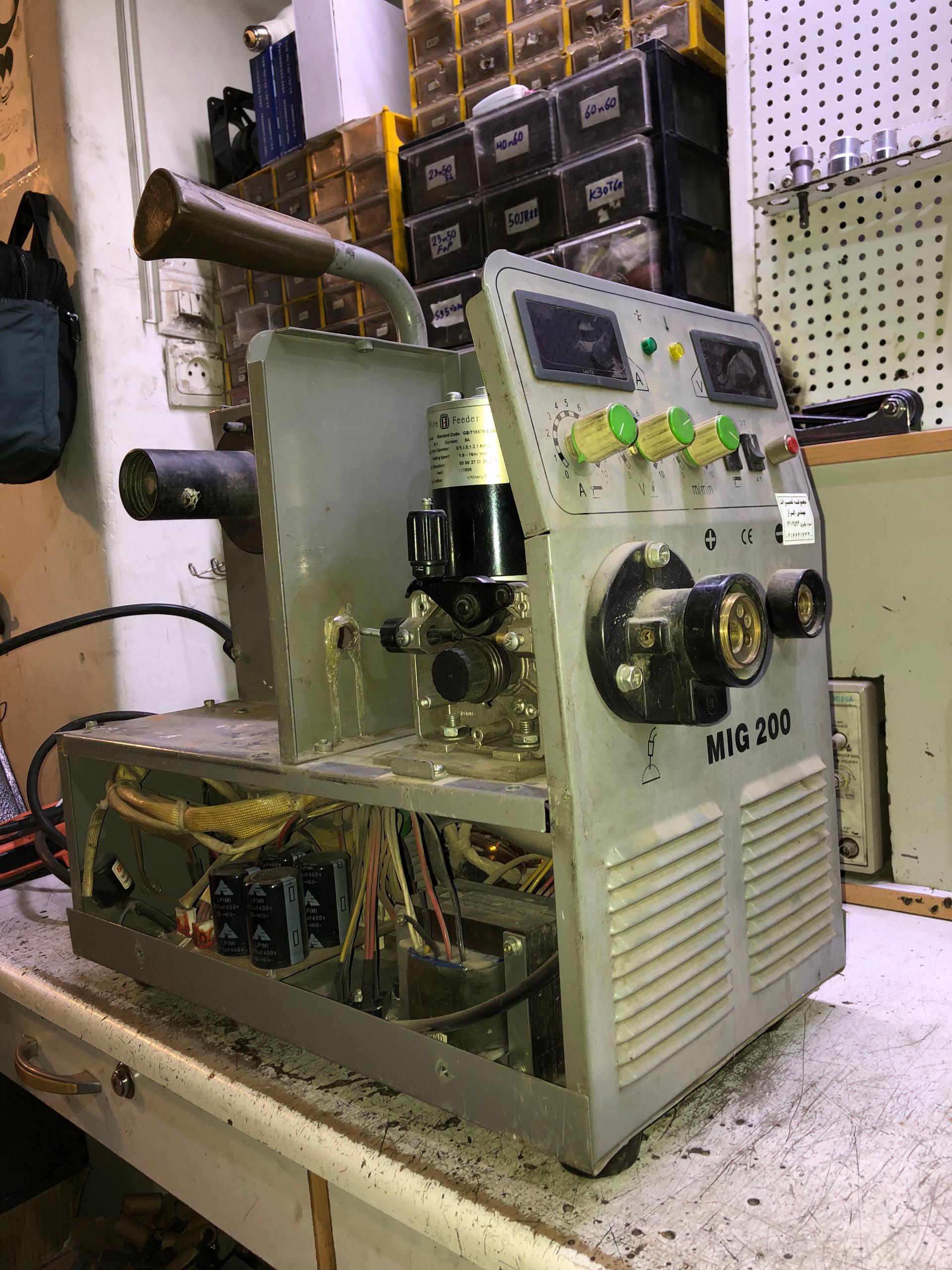 عکس تعمیرات ابزار برقی مهندس ابزار