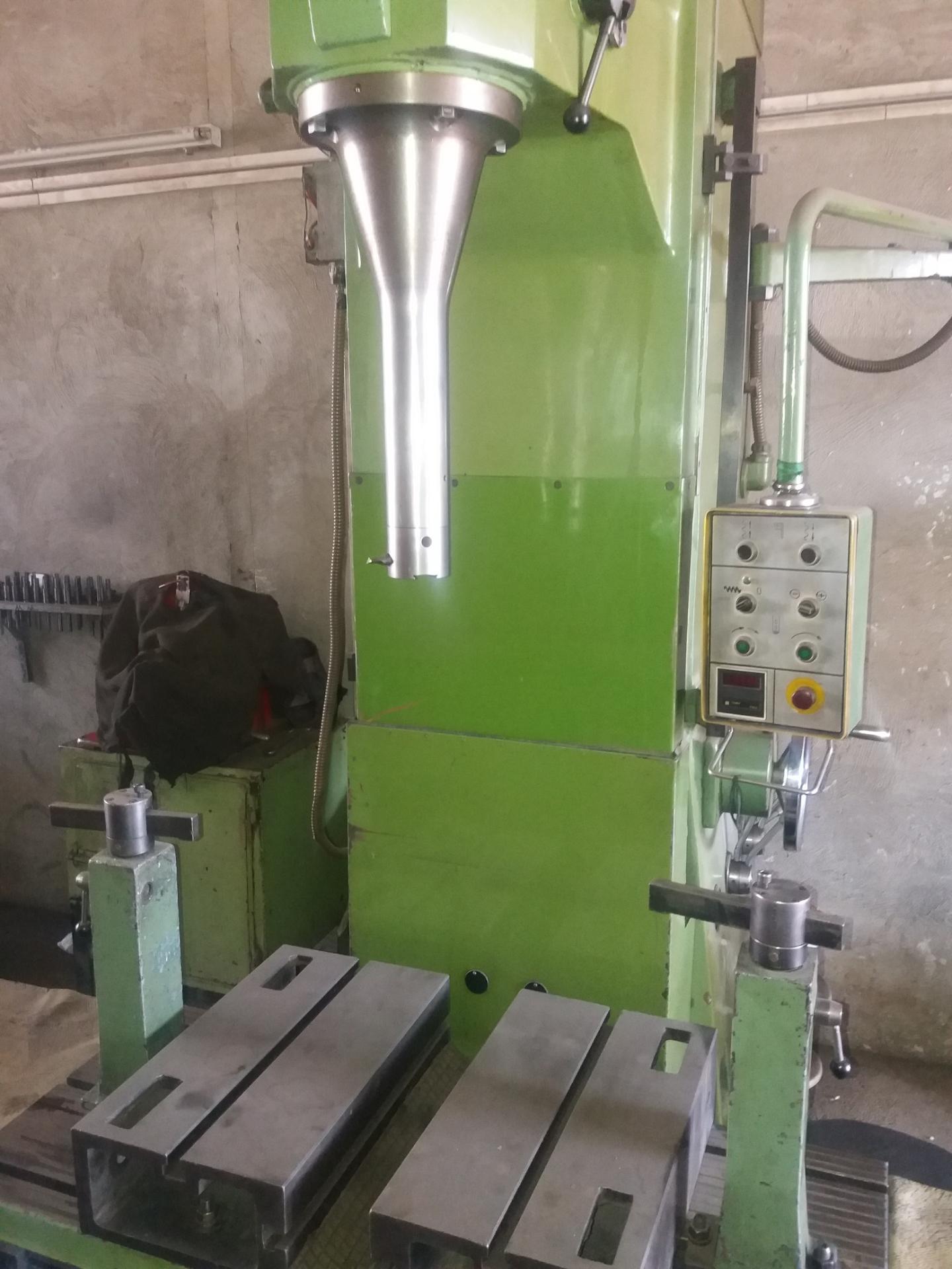 عکس تراشکاری تهرانکار