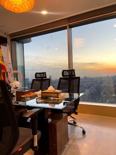 عکس دفتر وکالت علی کاشانی 