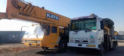 عکس پارکینگ جرثقیل کیان