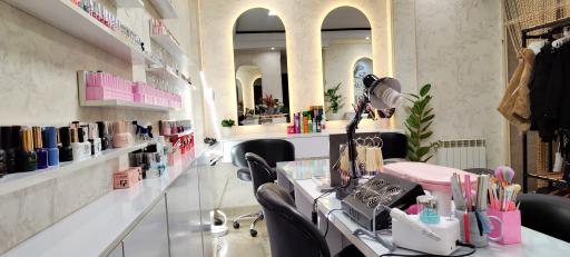 عکس سالن مراقبت های زیبایی پریسا 