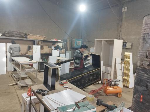 عکس کارگاه میلان چوب