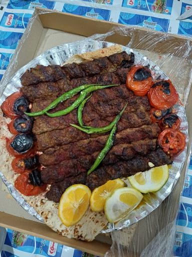 عکس کباب بروجرد (احمدی)