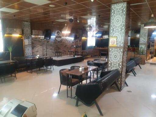 عکس کافه رستوران اهورا شهرری 