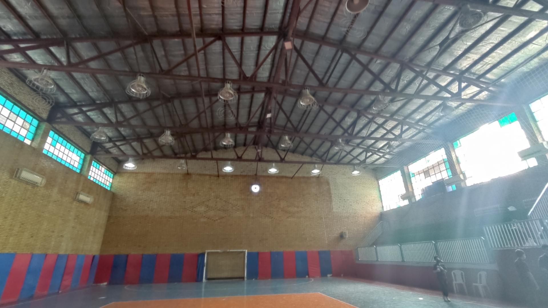 عکس سالن ورزشی راه آهن