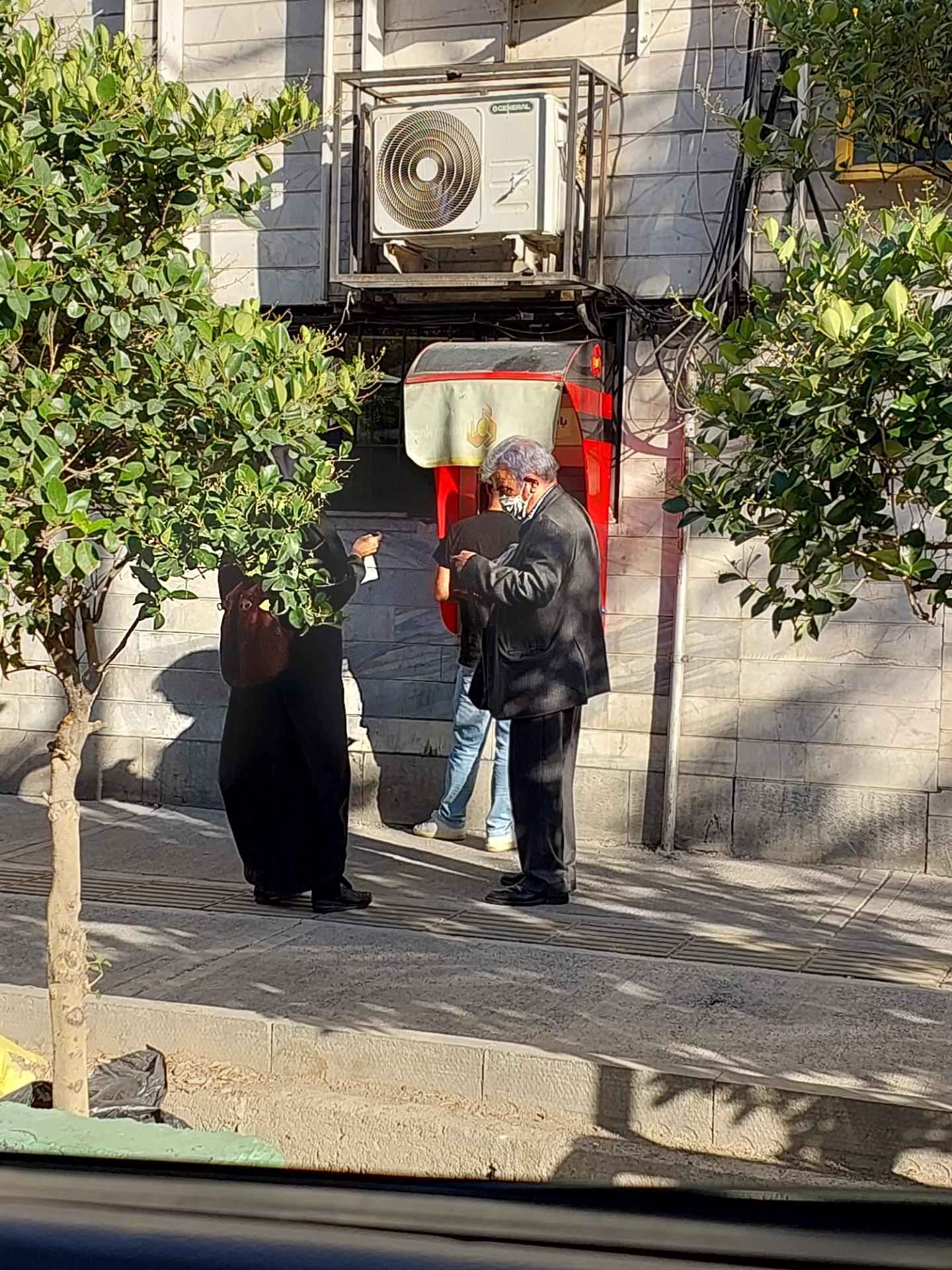 عکس عابربانک ملت