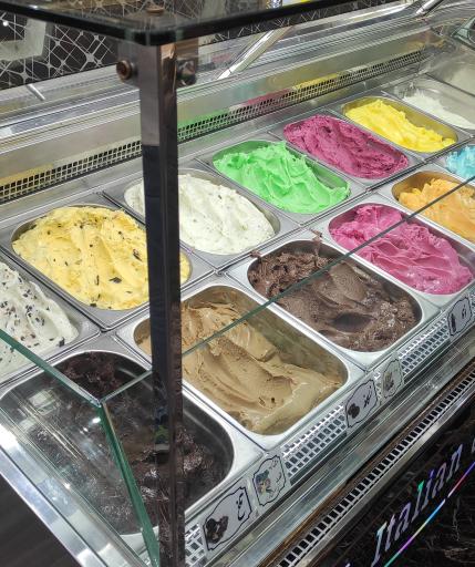 عکس بستنی مخصوص لاله زار