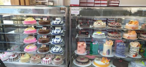 عکس شیرینی پدیده غرب