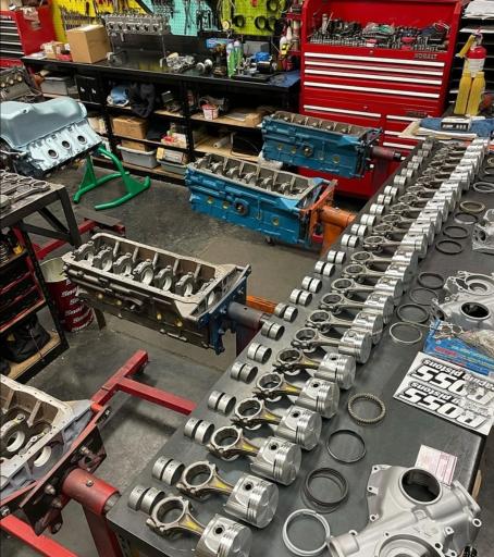 عکس تعمیرگاه غلامی 