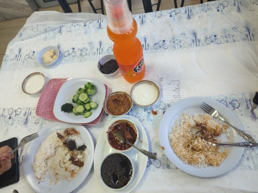 عکس رستوران سرچشمه