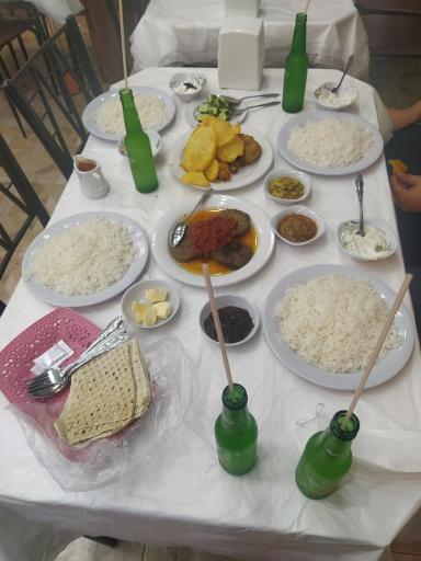 عکس رستوران سرچشمه