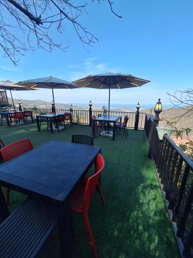 عکس کافه رستوران کوهستان