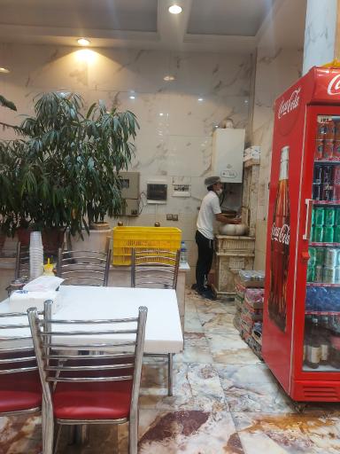 عکس طباخی بام تهران
