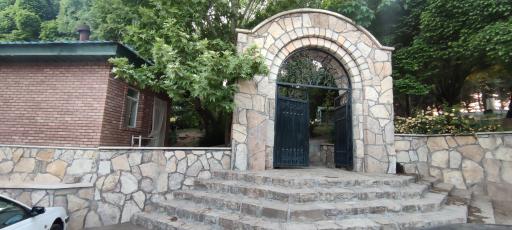 عکس زیارتگاه گره بان