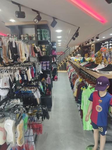 عکس فروشگاه ورزشی توس اسپرت بوشهر