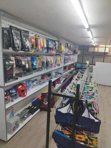 فروشگاه ورزشی توس اسپرت بوشهر