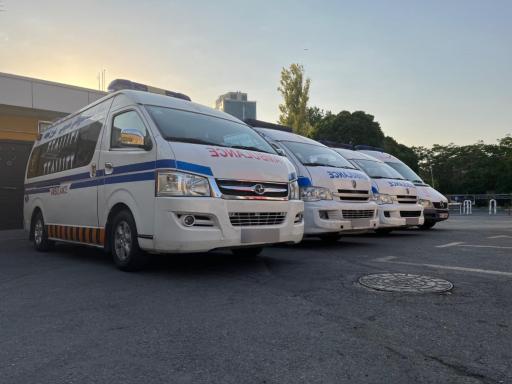 عکس آمبولانس خصوصی تبریز نجات ایستگاه بیمارستان نیکوکاری