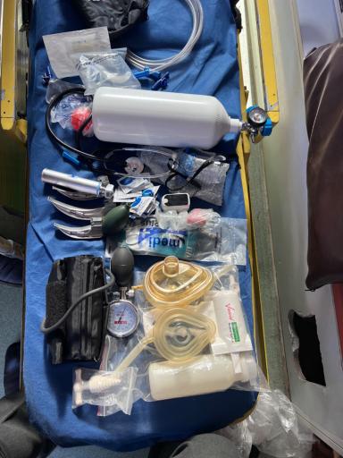 آمبولانس خصوصی تبریزنجات ایستگاه بیمارستان نیکوکاری