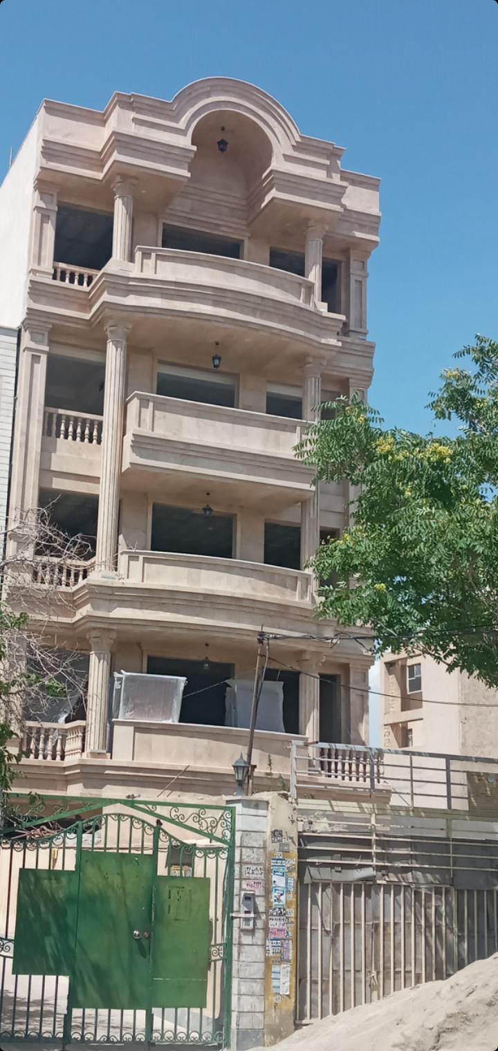 عکس ساختمان کلاسیک ۵