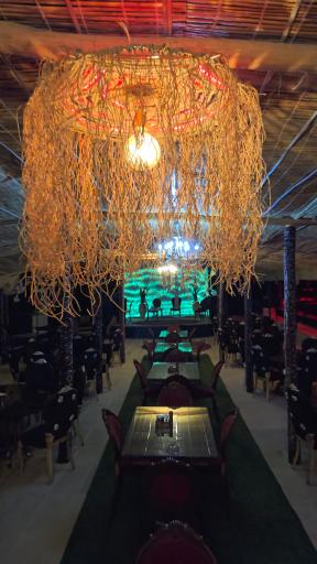 عکس کافه رستوران آوا پرشنگ