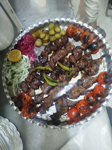 عکس نان داغ کباب داغ بناب