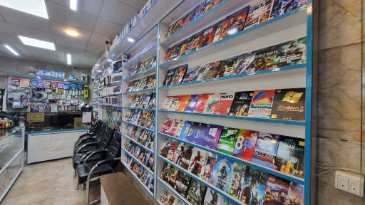 عکس محصولات فرهنگی  و لوازم جانبی ایمان