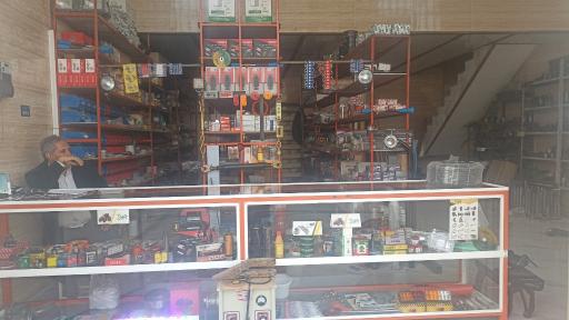 عکس لوازم‌ یدکی ماشین آلات کشاورزی صفری