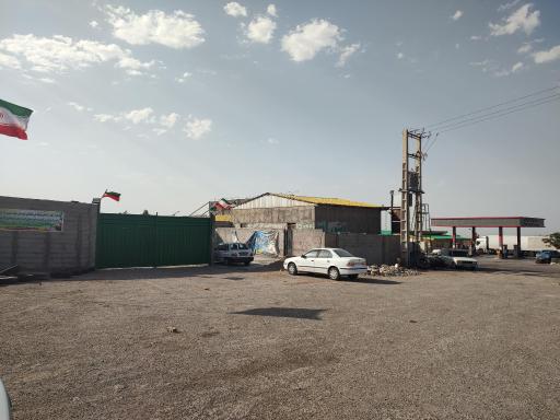 عکس پارکینگ قمر بنی هاشم ساوه