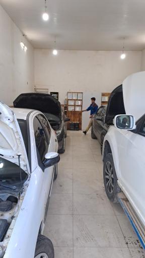 عکس تعمیرگاه مهندس مقدم