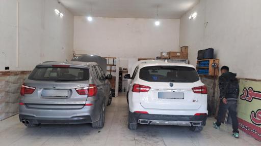 عکس تعمیرگاه مهندس مقدم