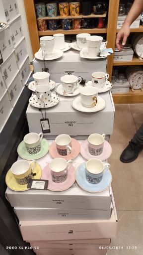 عکس تولید و پخش بین الملل 