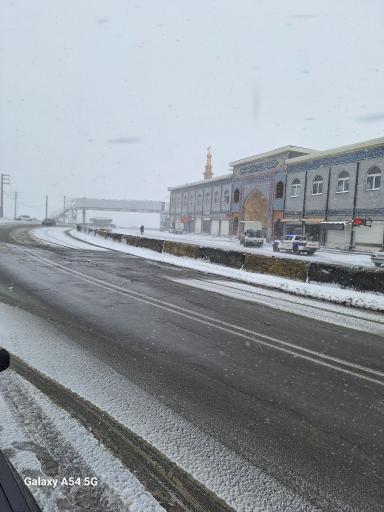 عکس پارکینگ امامزاده هاشم