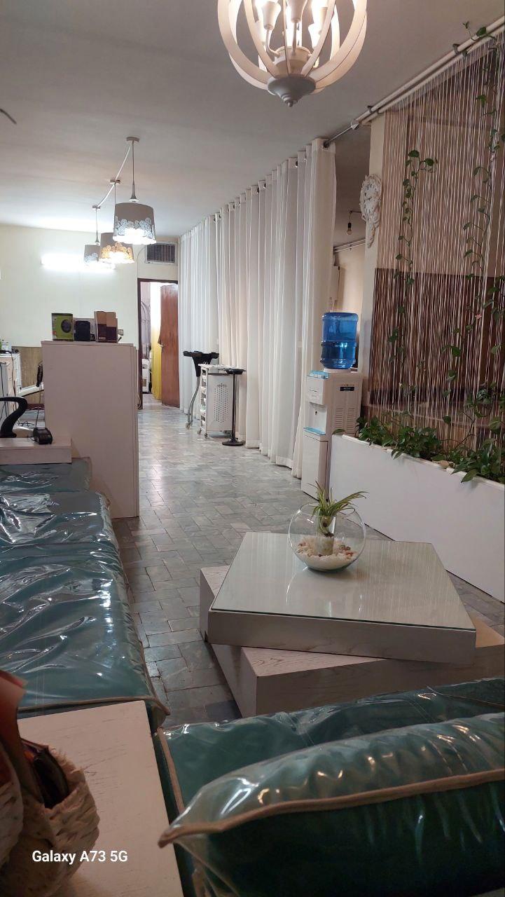 عکس سالن زیبایی آذر یزدانی