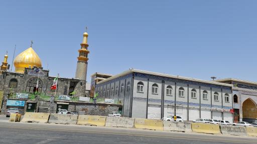 عکس پارکینگ امامزاده هاشم