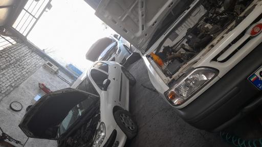 عکس تعمیرگاه نوین 