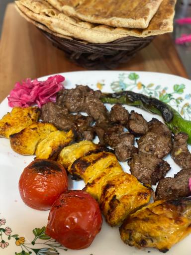 عکس قصابی و رستوران سنتی نارنج