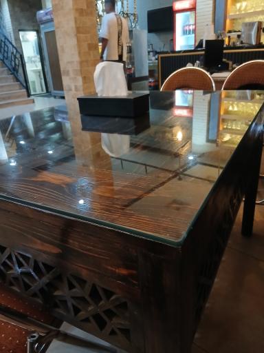 عکس کافه رستوران باباجی