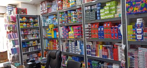 عکس عمده فروشی لوازم تحریر ملل