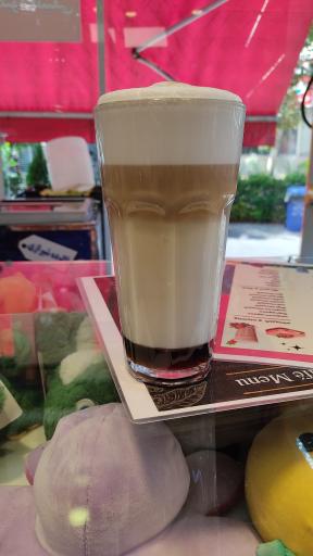 عکس کافه بستنی متین