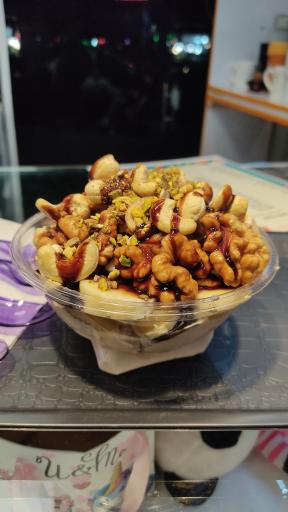 عکس کافه بستنی متین